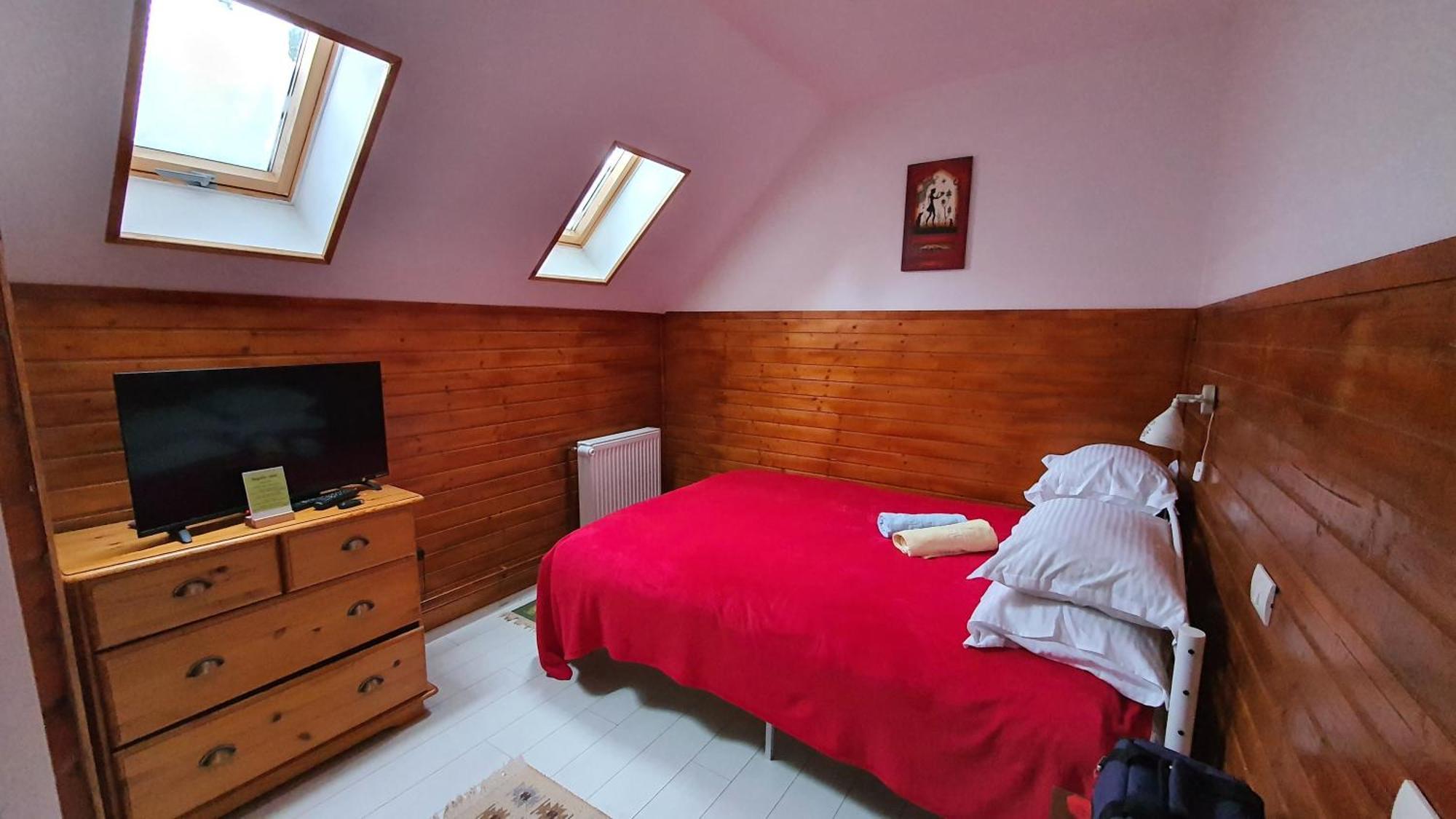 Cabana "Trei Brazi " Retezat Рыу-де-Мори Экстерьер фото